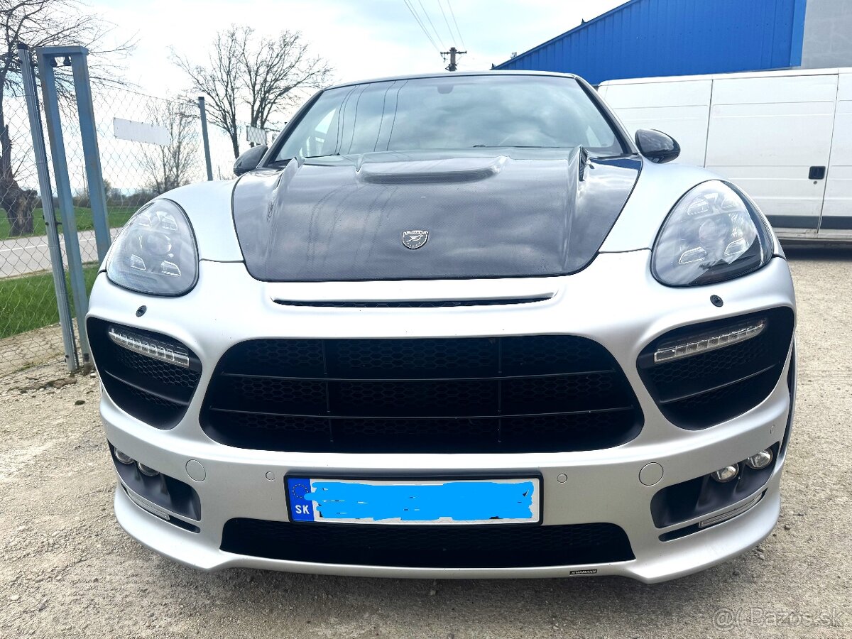 Porsche Cayenne Turbo