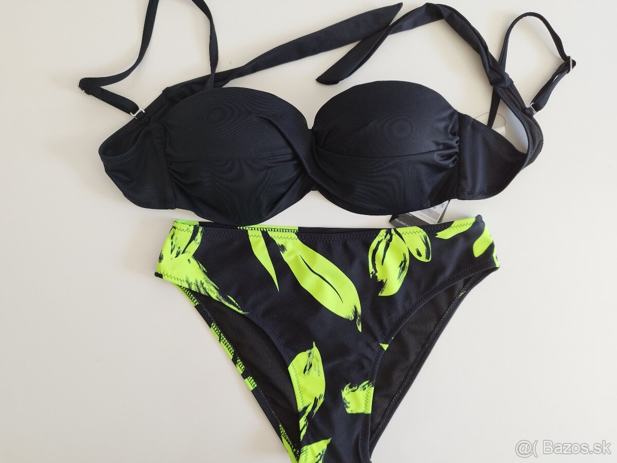 Dvojdielne plavky push up. M/38