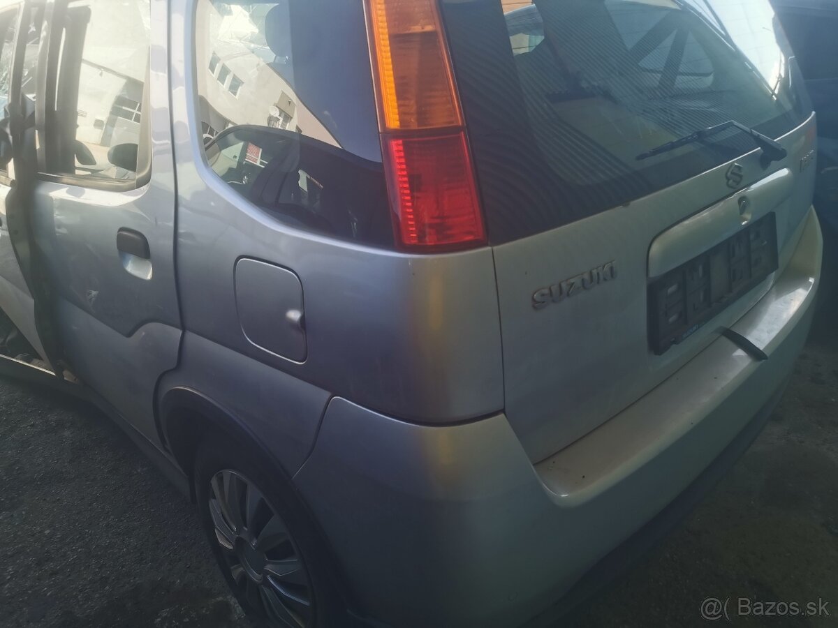 Suzuki ignis 1.3 benzin