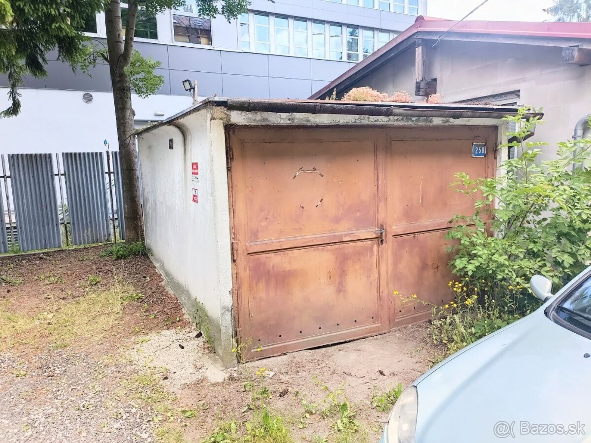 Predaj garáže, 18 m2, širšie centrum mesta - Žilina