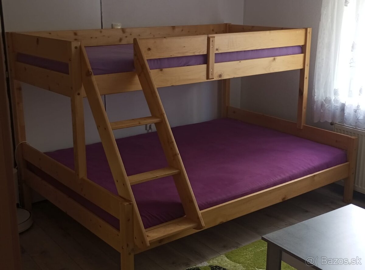 Poschodová posteľ