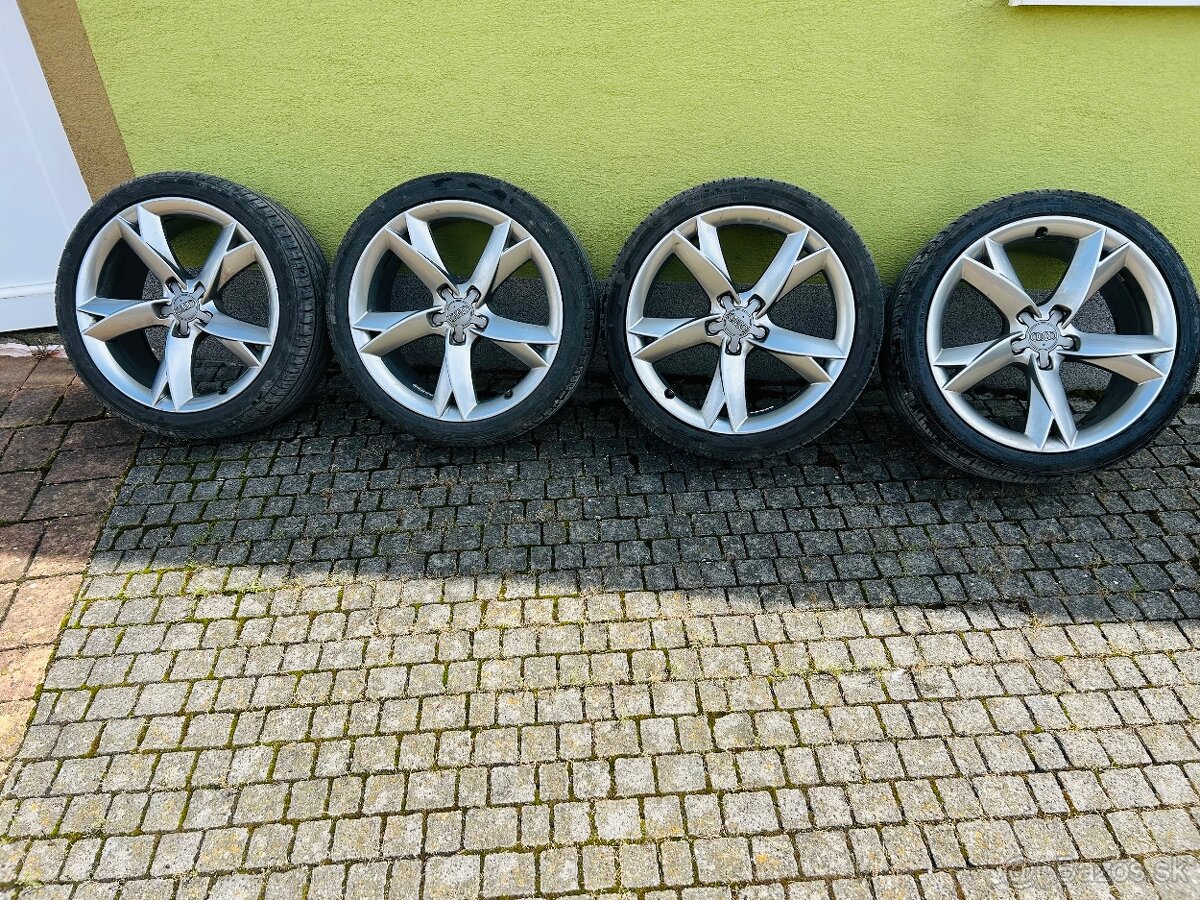 Predám Audi disky aj s letnými gumami R19