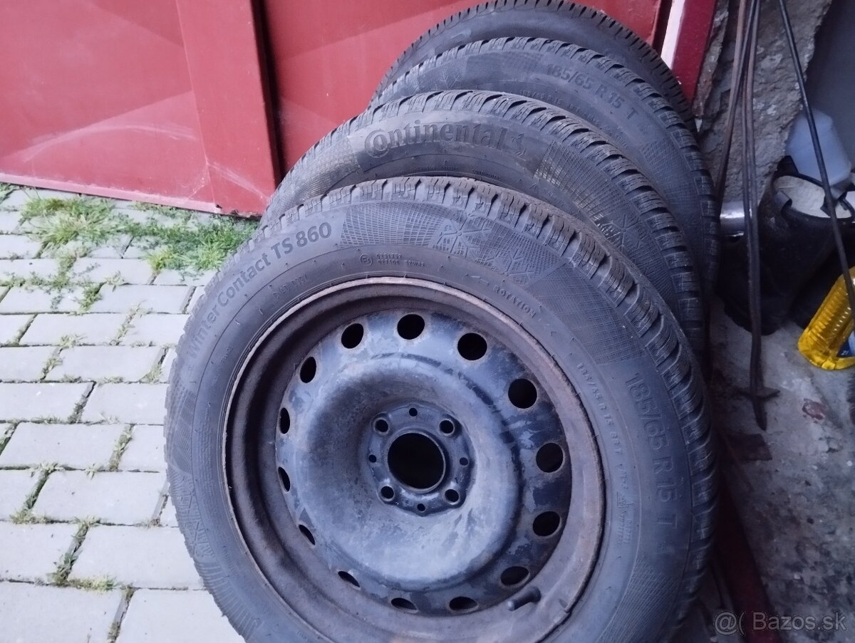 Disky s pneumatikami