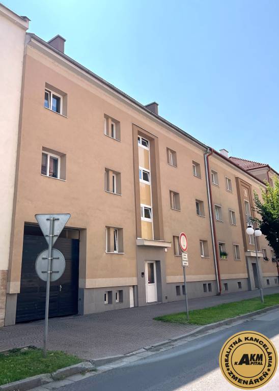 2 izbový tehlový byt Zvolen - CENTRUM - NA PREDAJ