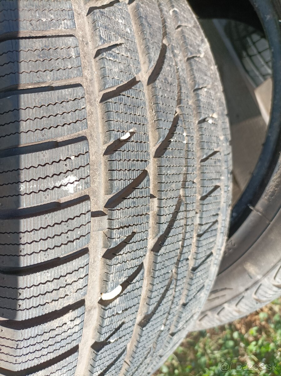 235/45-R17 Aplus zimne pneu