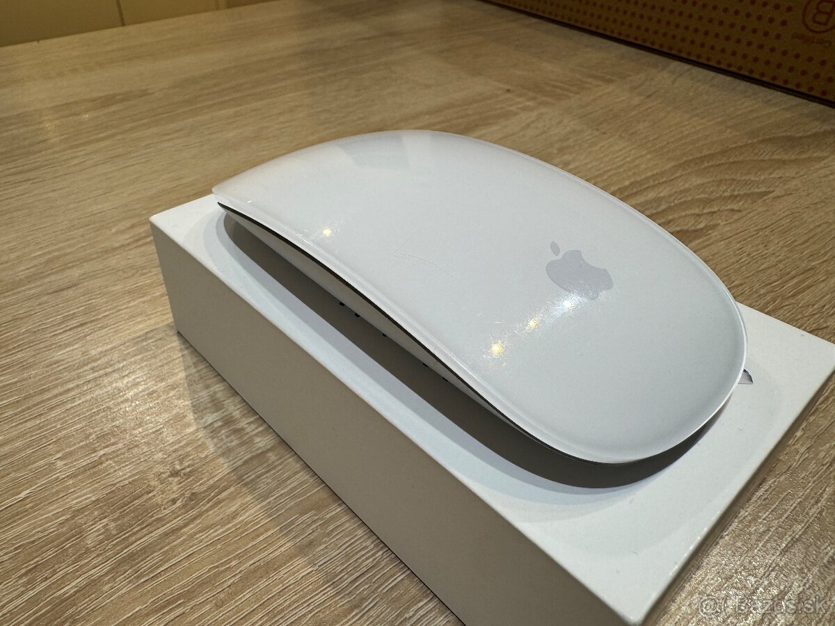 Apple Magic mouse 1