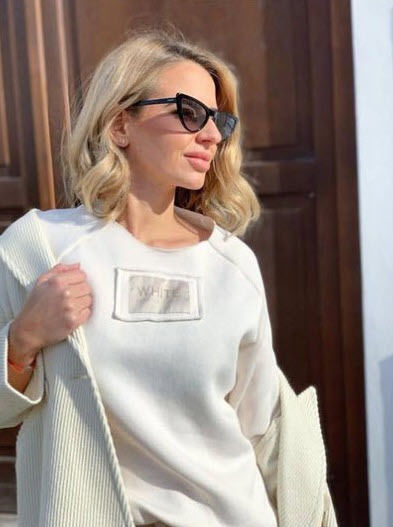 KRÁSNA MIKINA slovenskej značky KURA COLLECTION