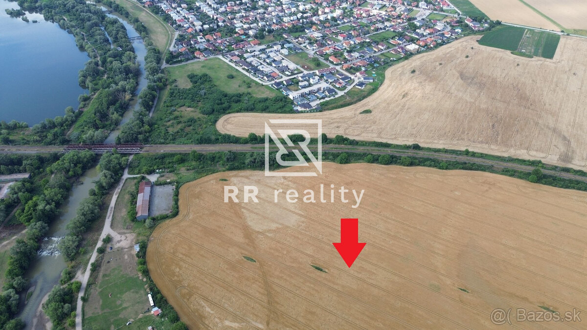 Na predaj investičný pozemok Košice - Krásna 1159m2 (19€/m2)