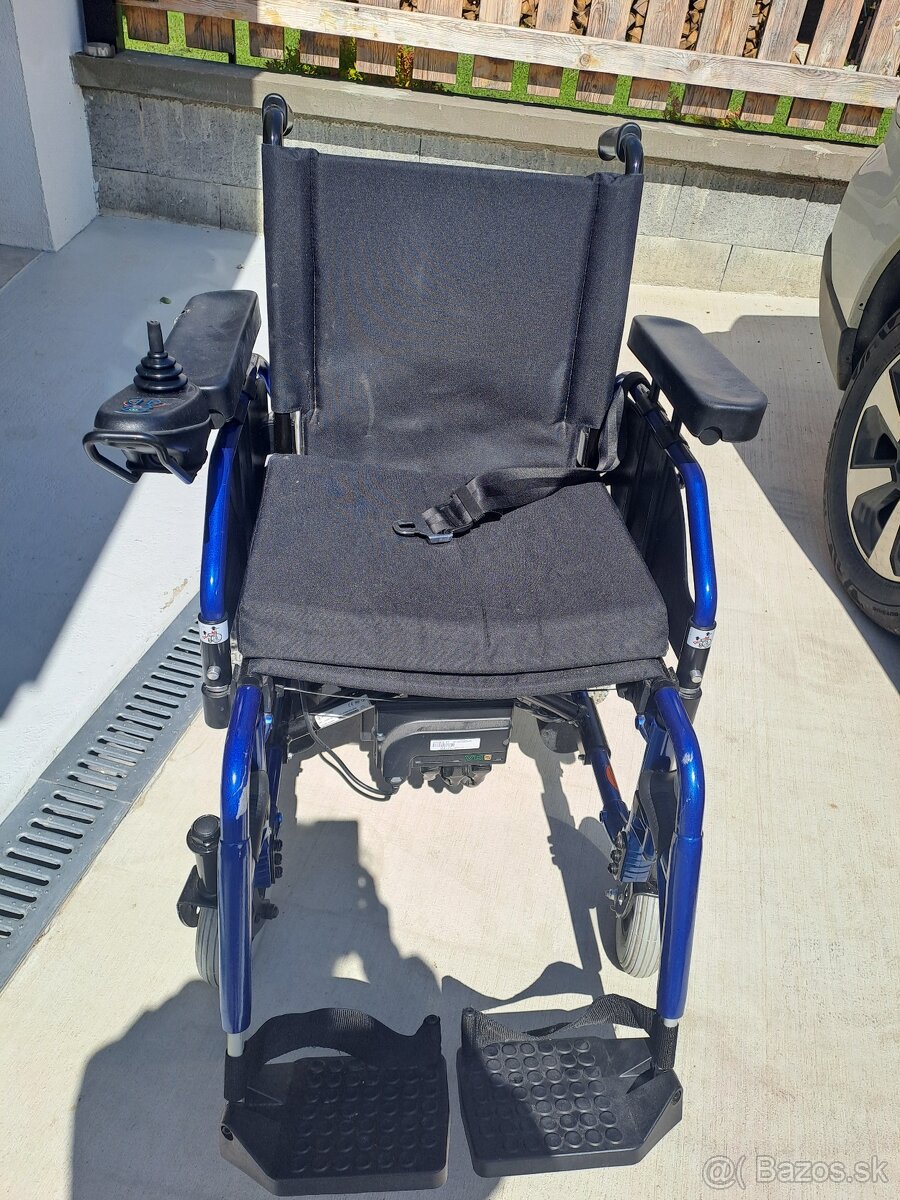 Elektrický invalidný vozík