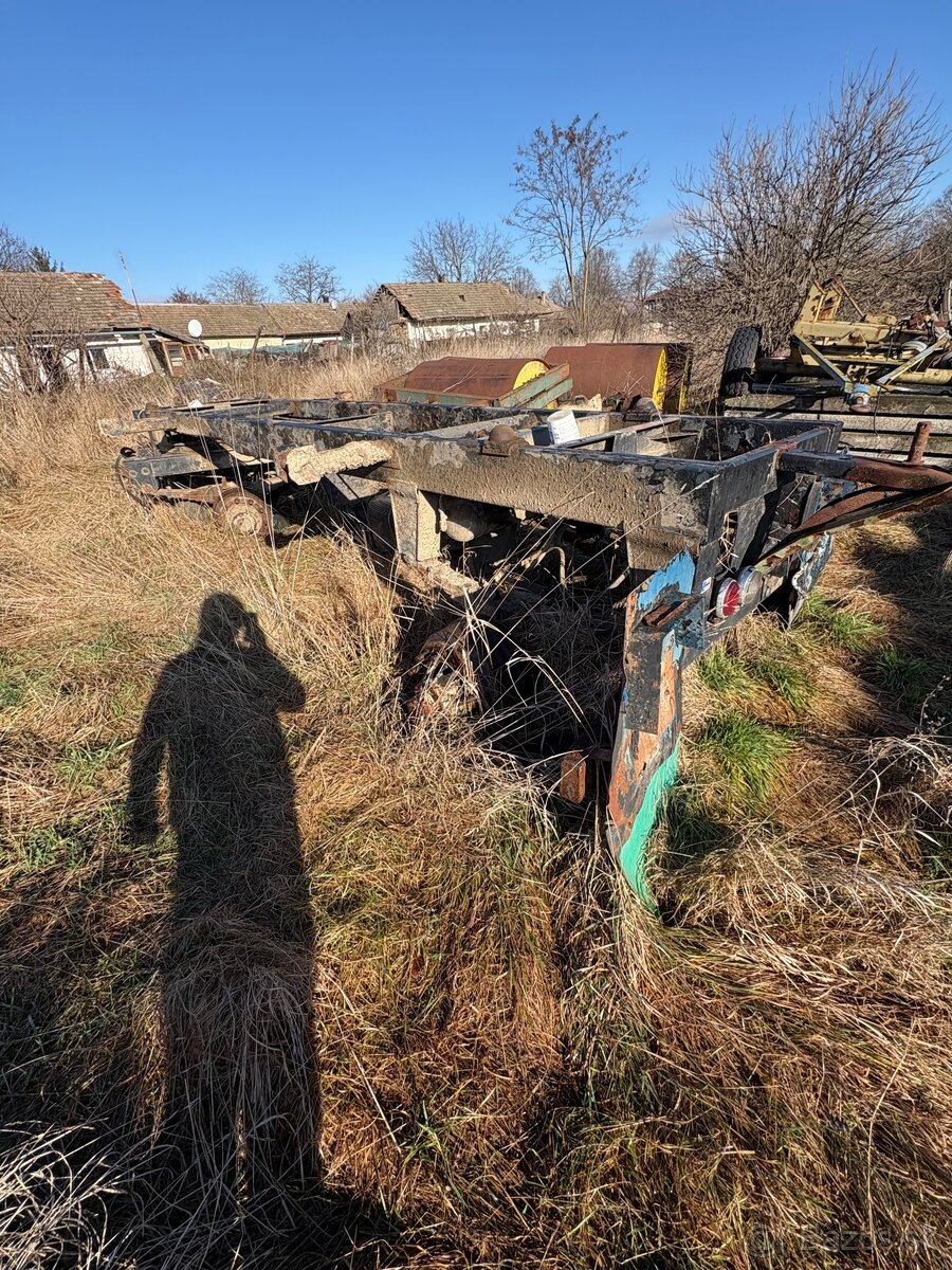 Autovlek -Rám s perami