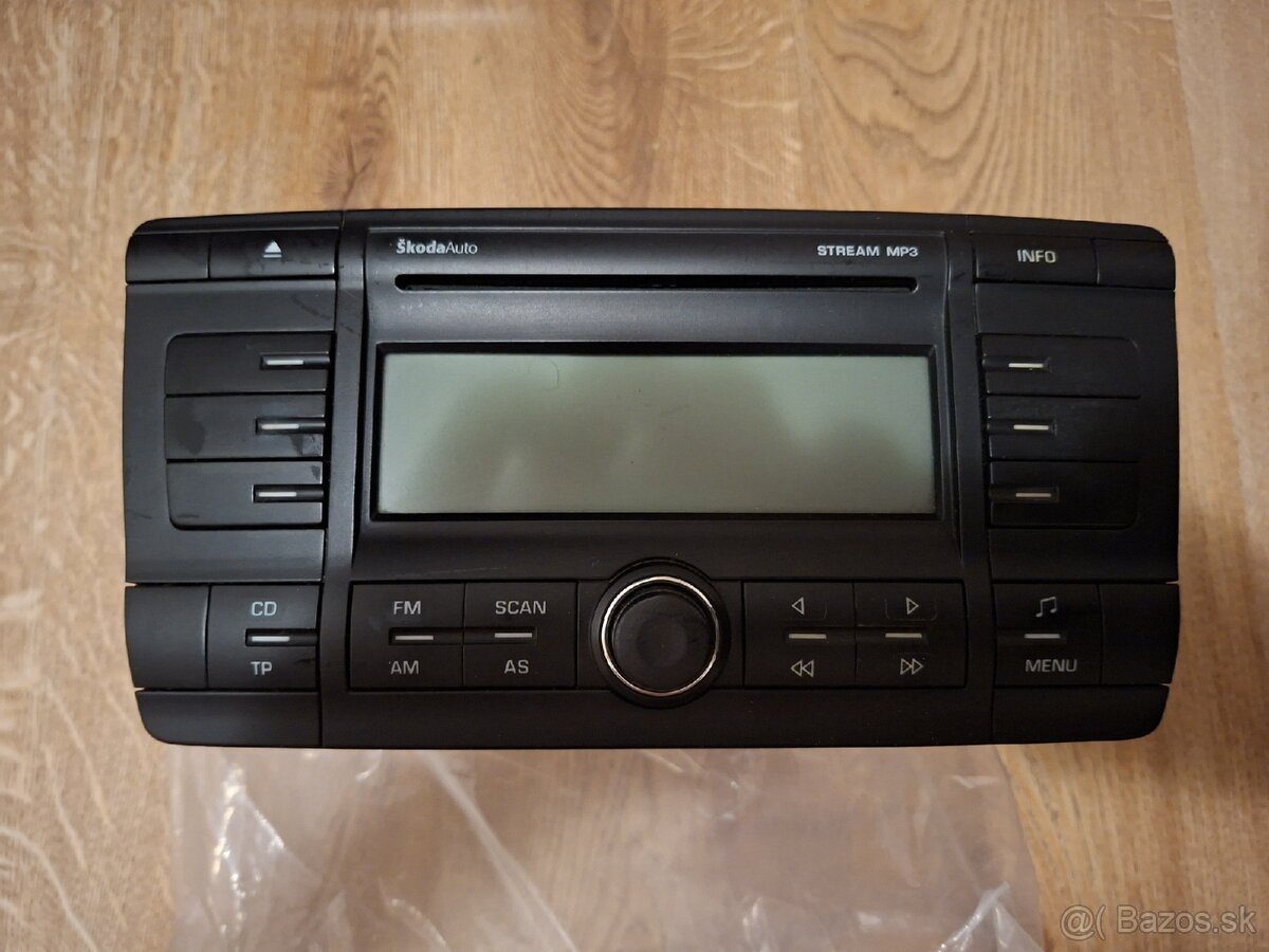 Autorádio škoda
