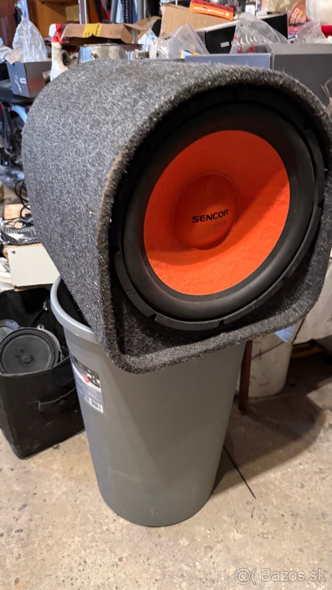 Predám subwoofer a zosilňovač