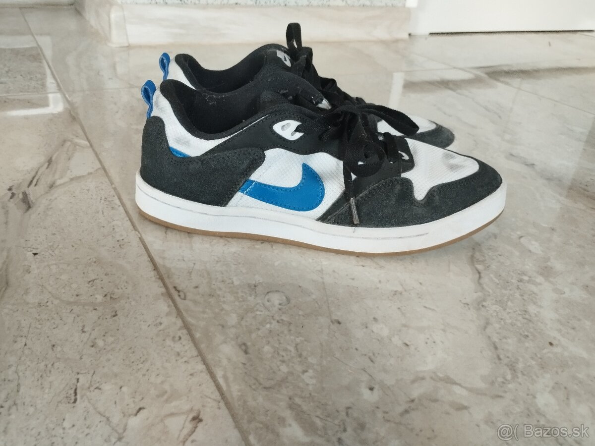 Nike tenisky 37,5