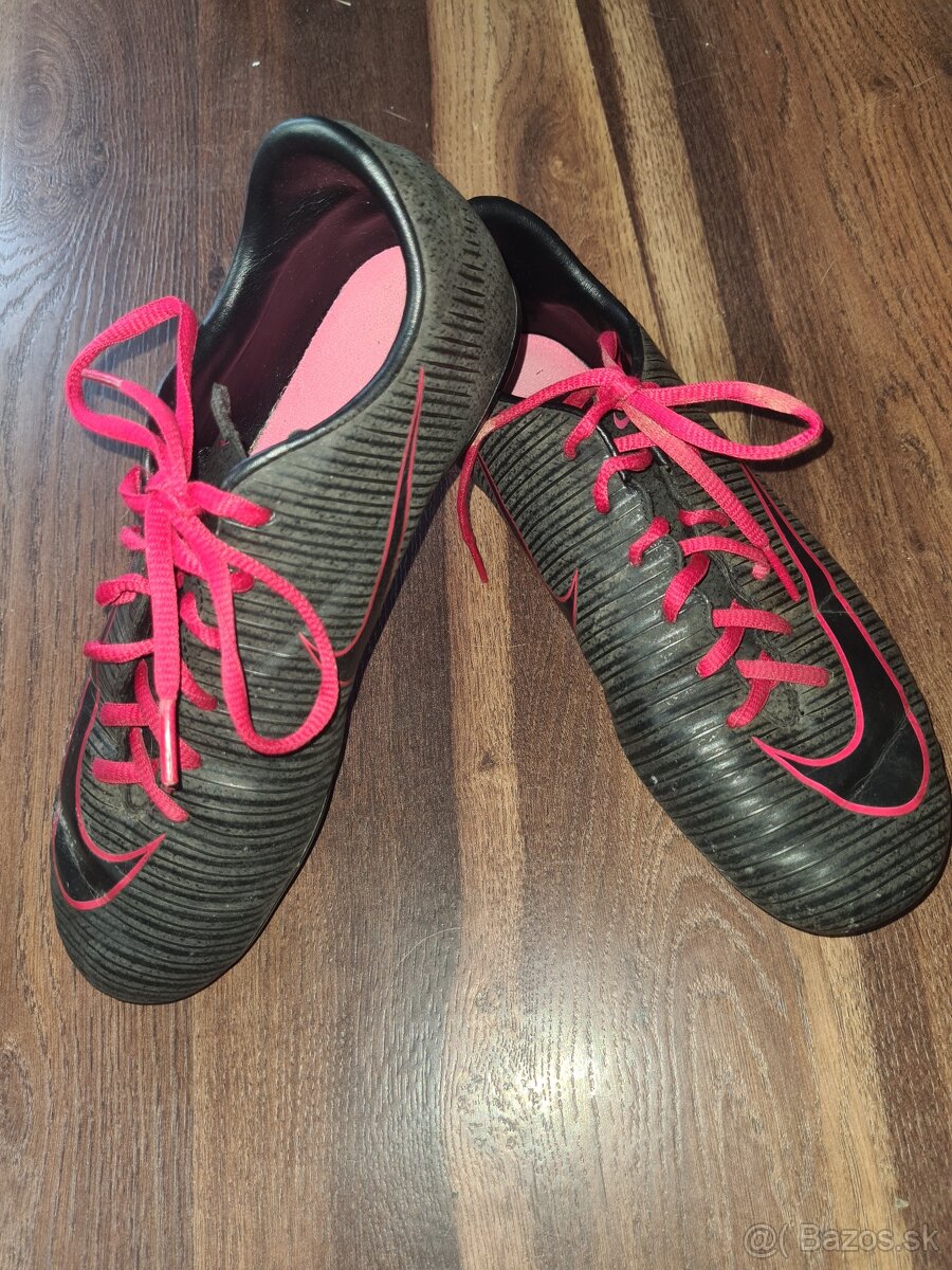 Kopačky Nike