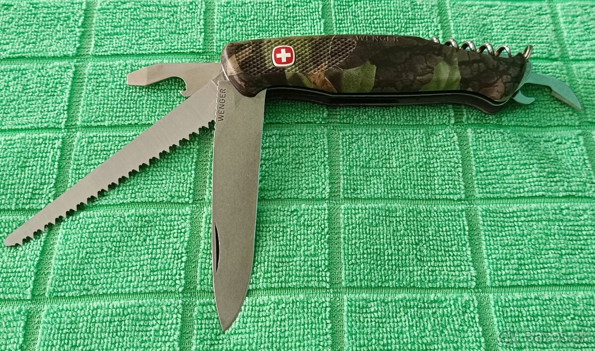 Wenger Delémont Ranger 55 Hardwoods