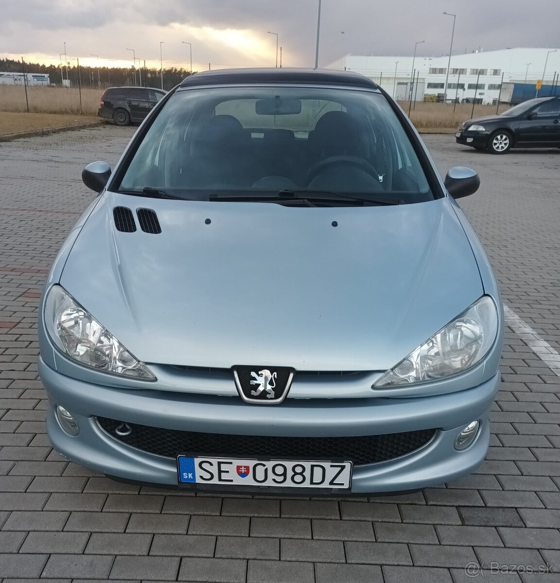 Peugeot 206