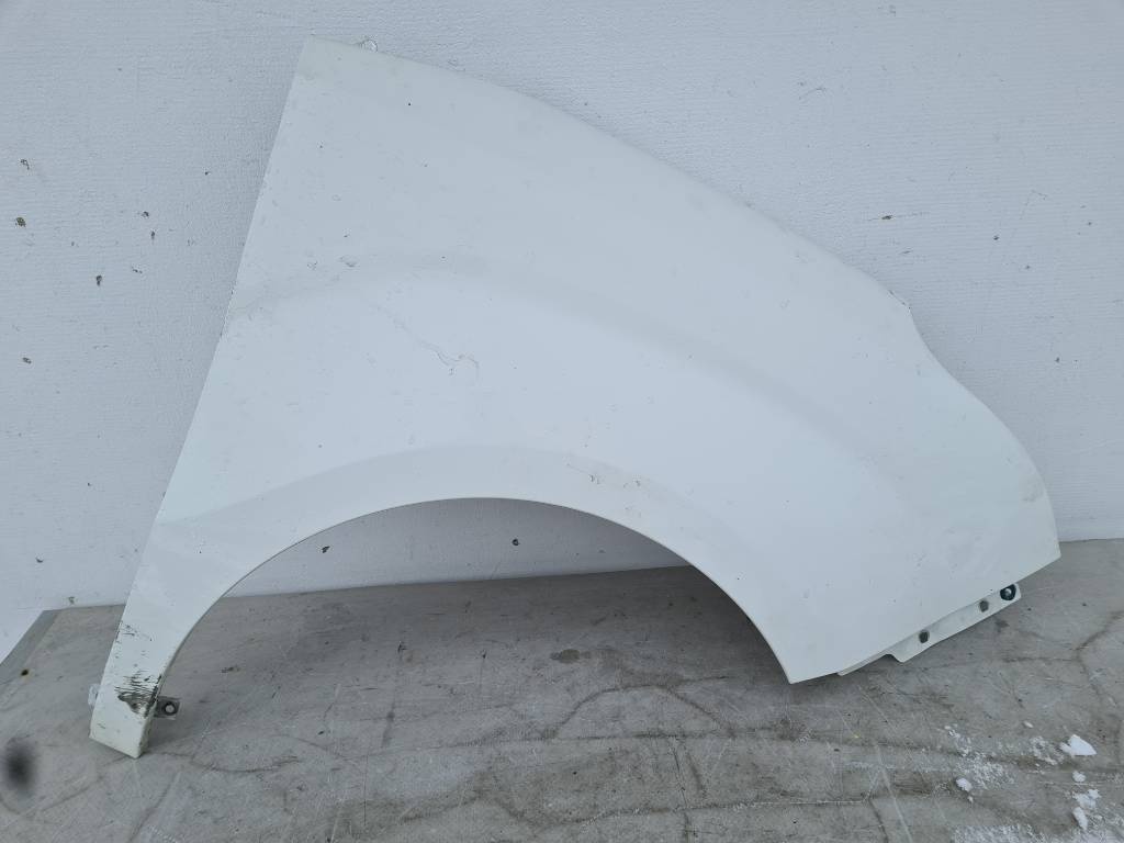 Fiat Doblo Opel Combo II 10- pravy predny blatnik