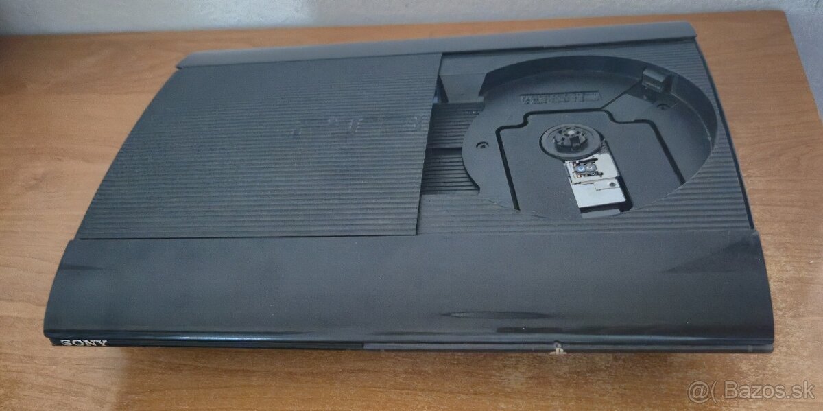 PlayStation 3 Super Slim