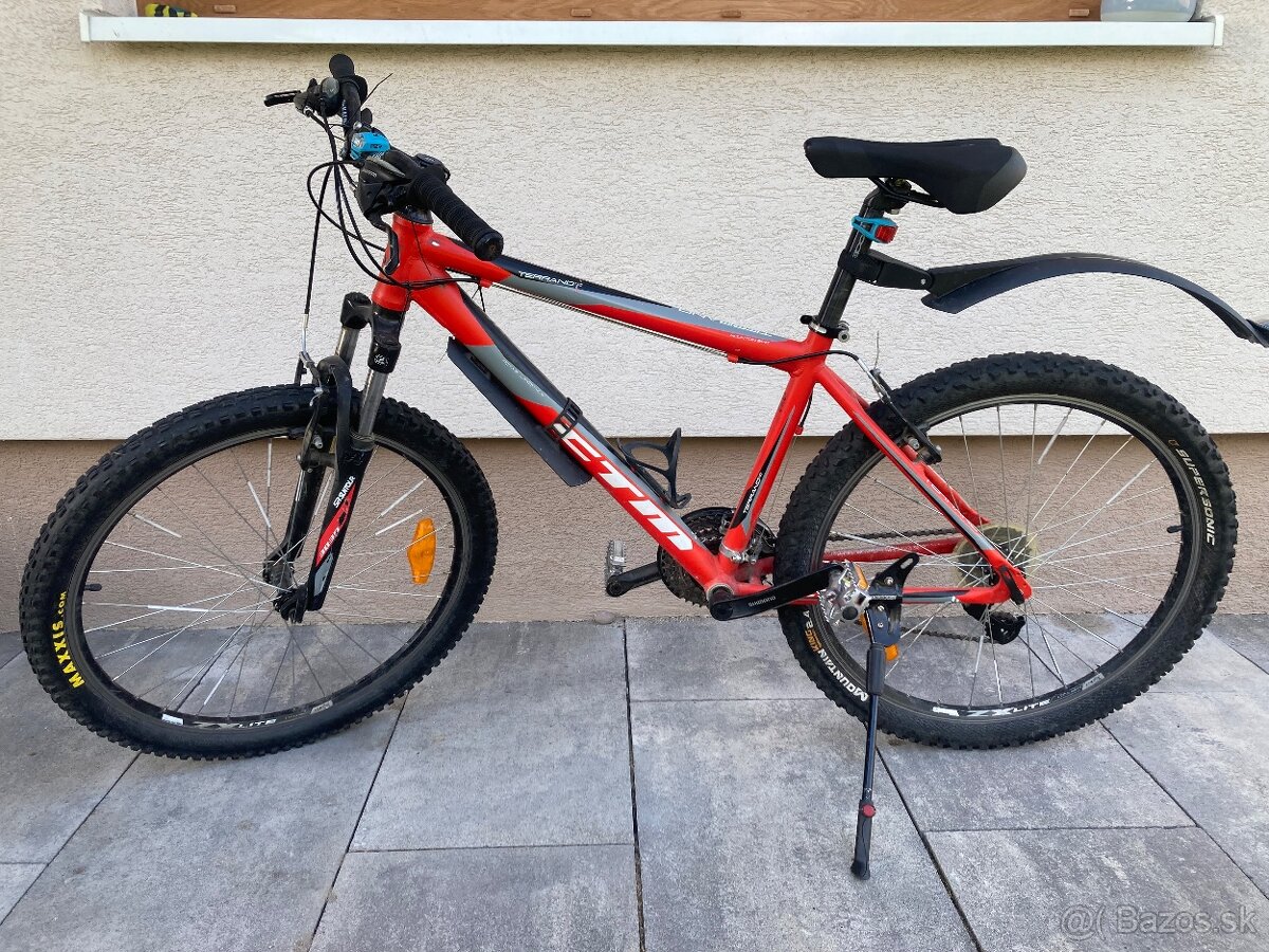Horsky bicykel CTM Terrano 1.0, odpružená vidlica - vel. 26