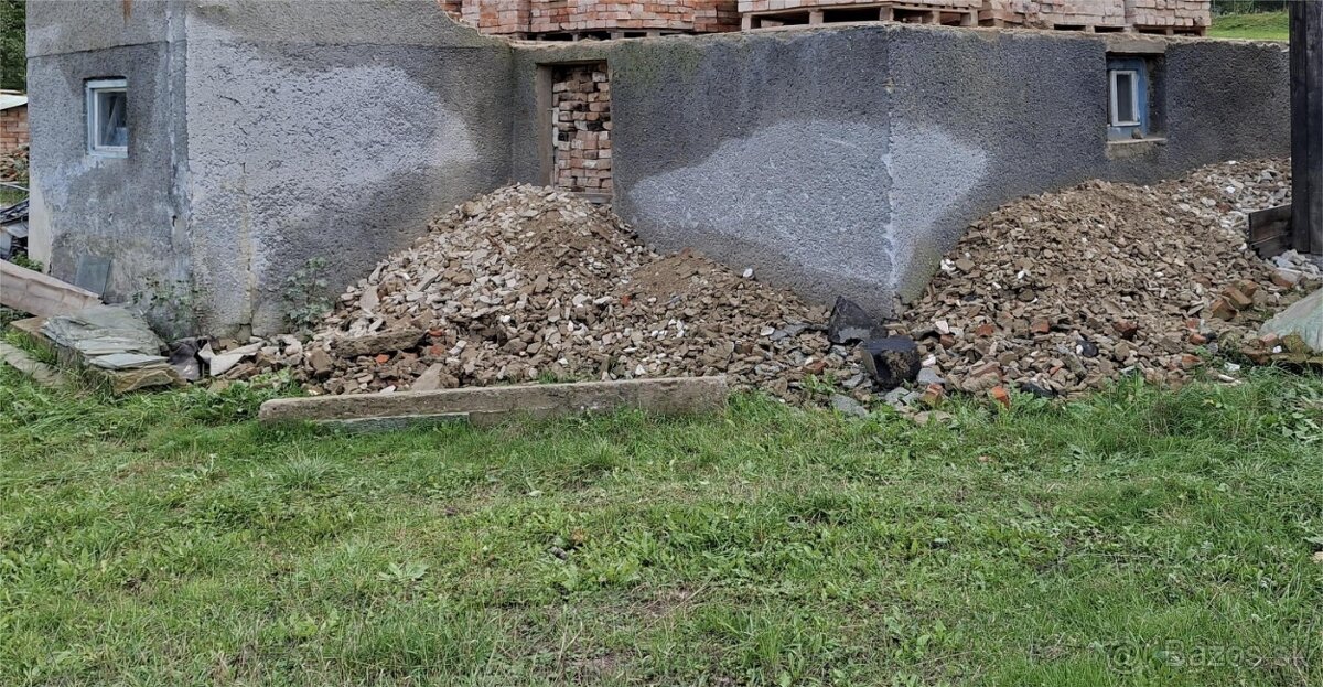 Stavebná suť