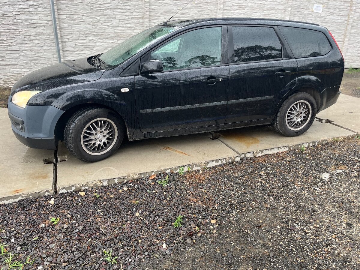 Ford focus 1.6 benzín combi 2006