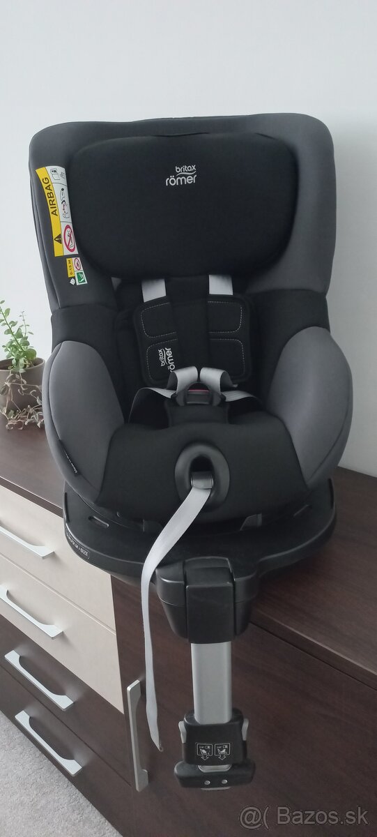 autosedacka britax dualfix M i- Size