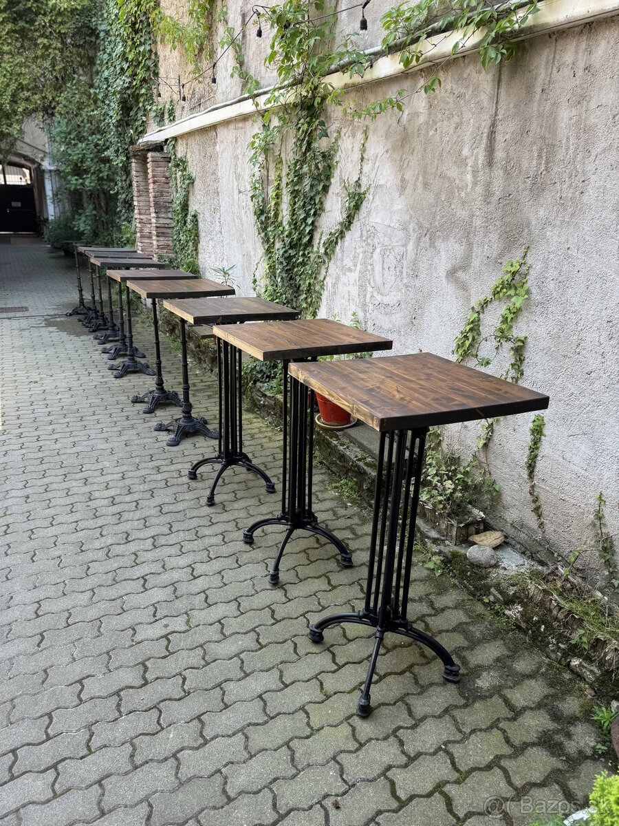 Industrial a vintage stoly