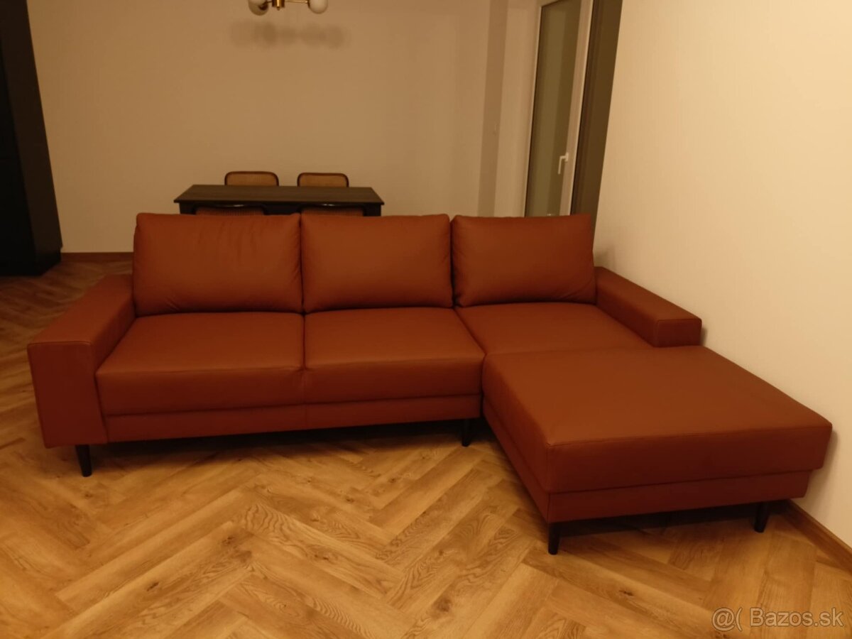 Predám novú celokoženú sedačku