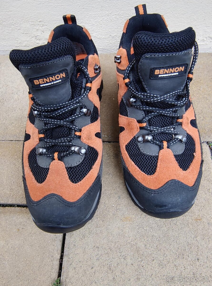 Tenisky bennon wibram veľ. 40