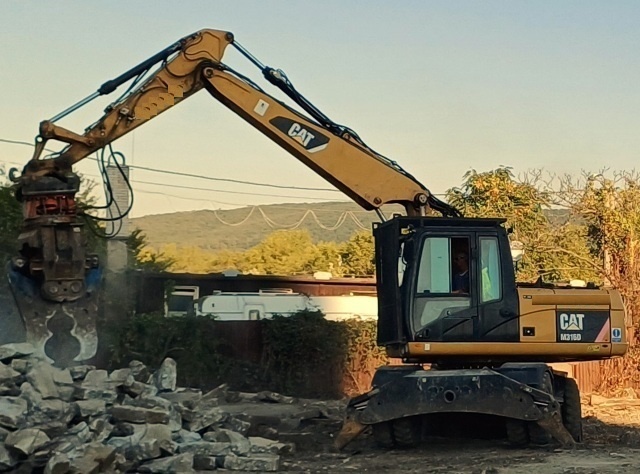 Kol. rýpadlá Cat M316D