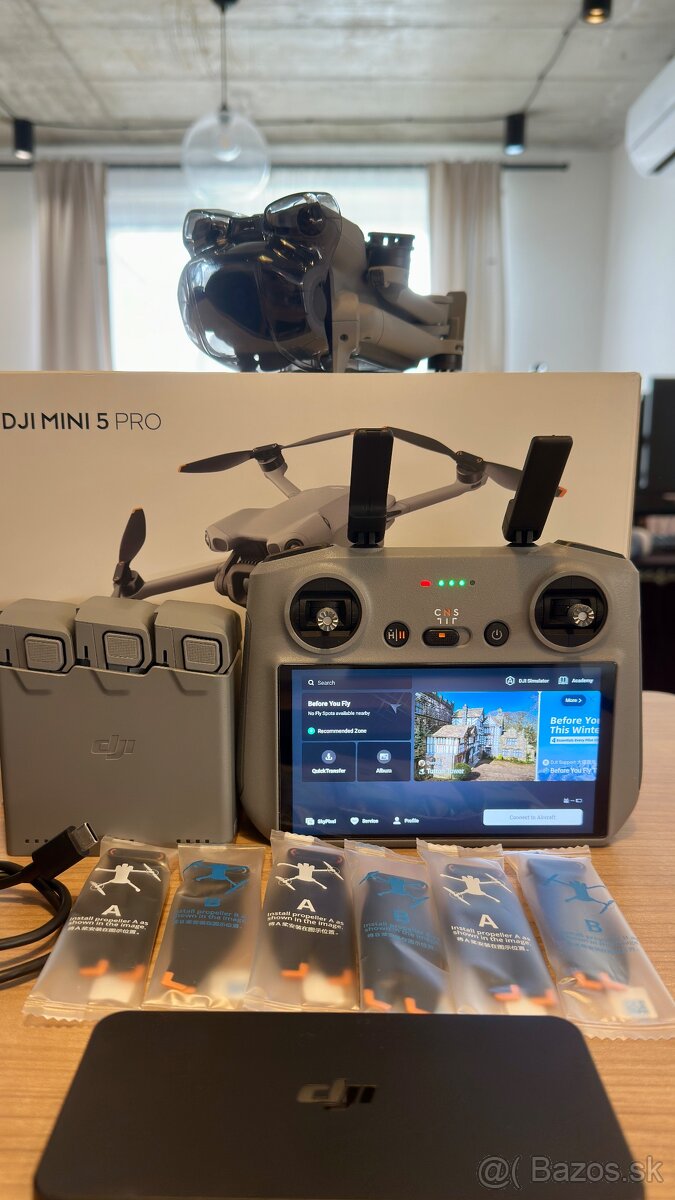 DJI Mini 5 Pro Fly More Combo (RC2)