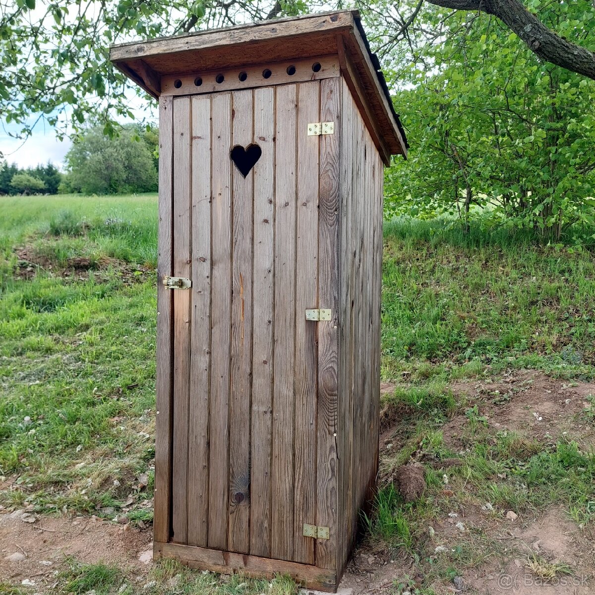 Latrina, suche WC