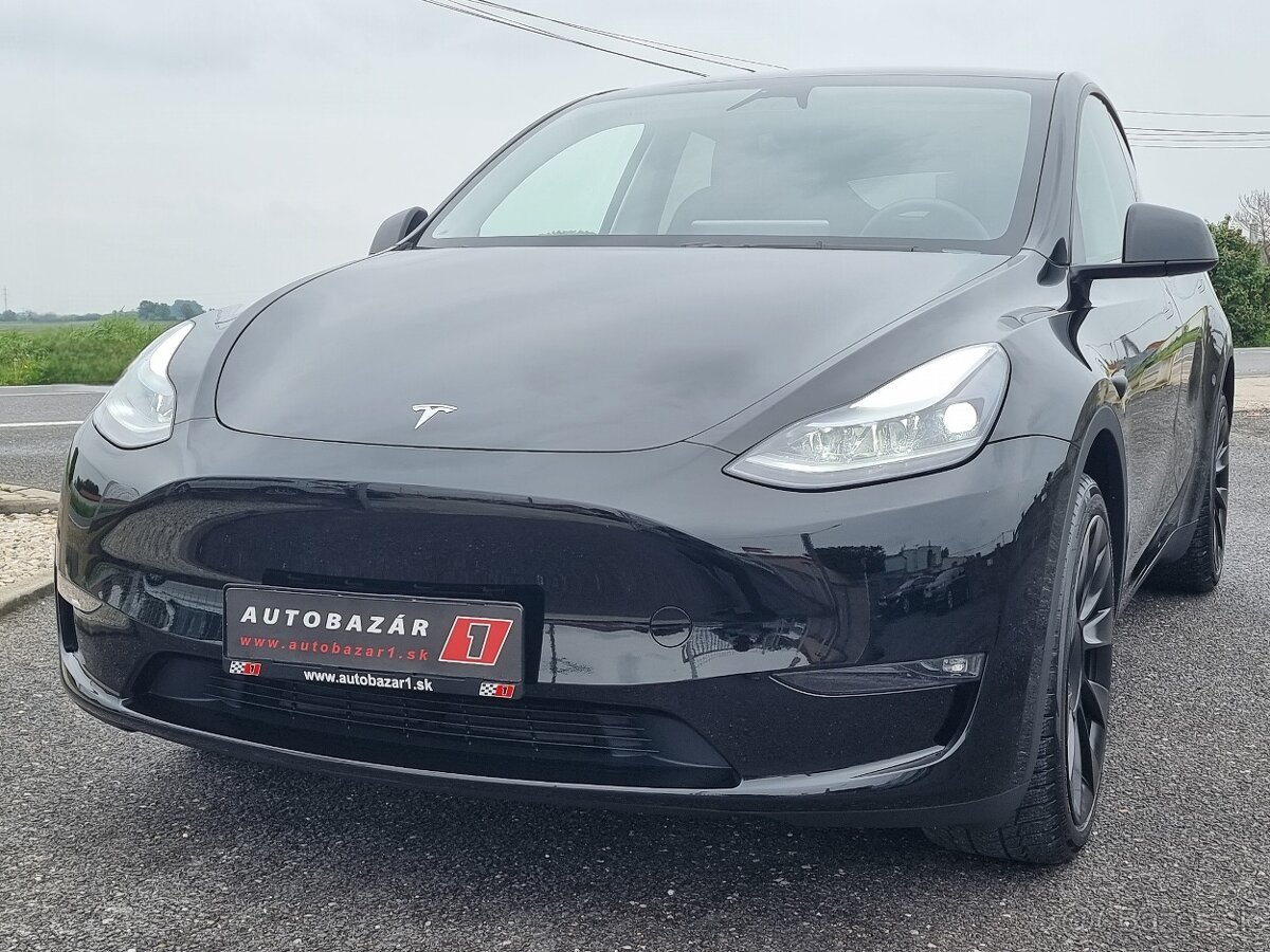 Tesla Model Y 4x4 Long Range 75kWh 514k za 40.640 €
