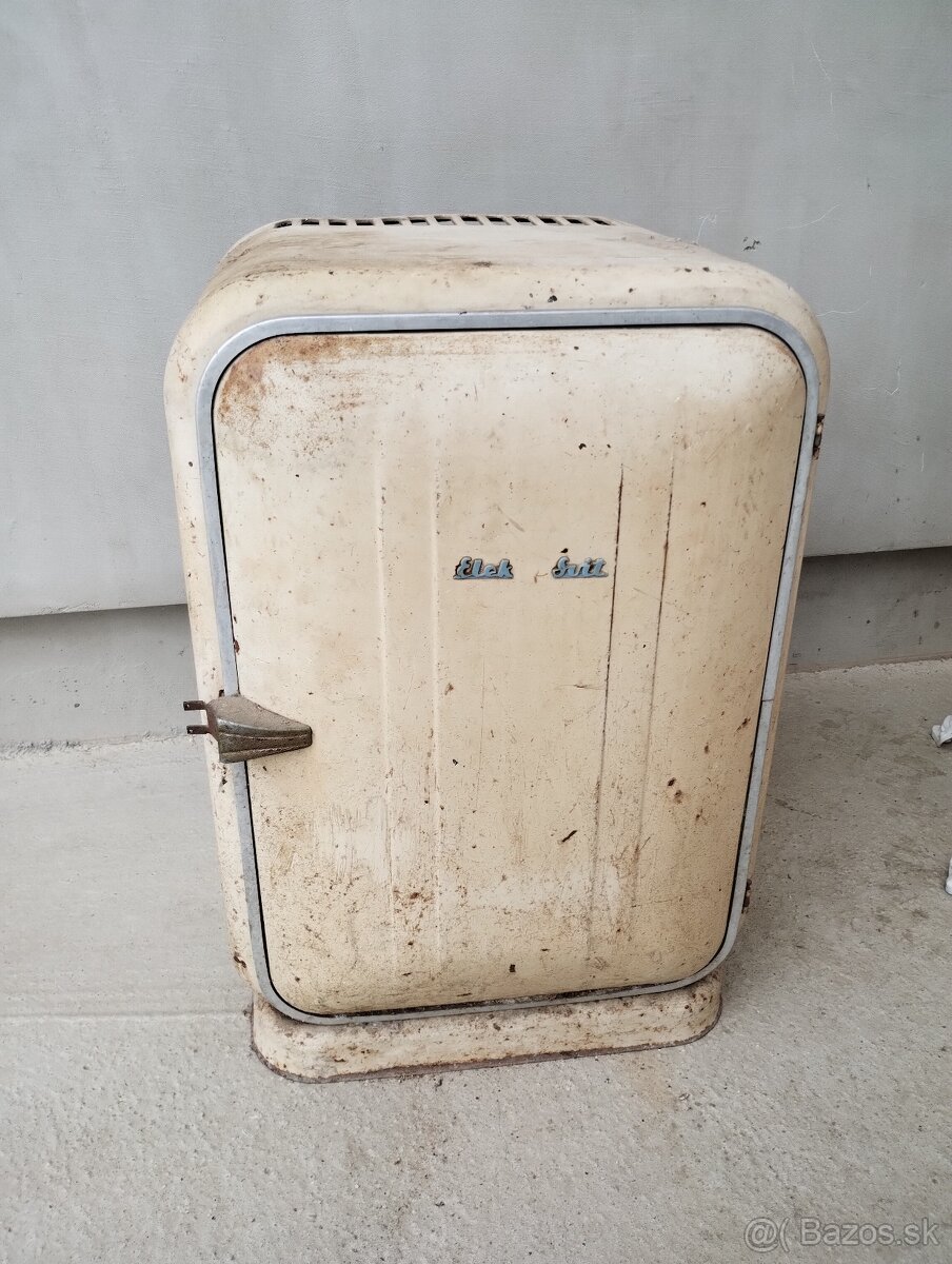 Elektrosvit chladnička 1962
