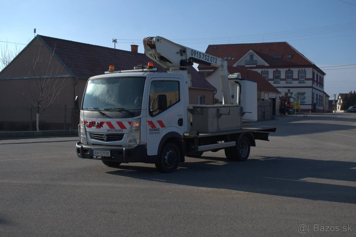 Plošina Renault Maxity