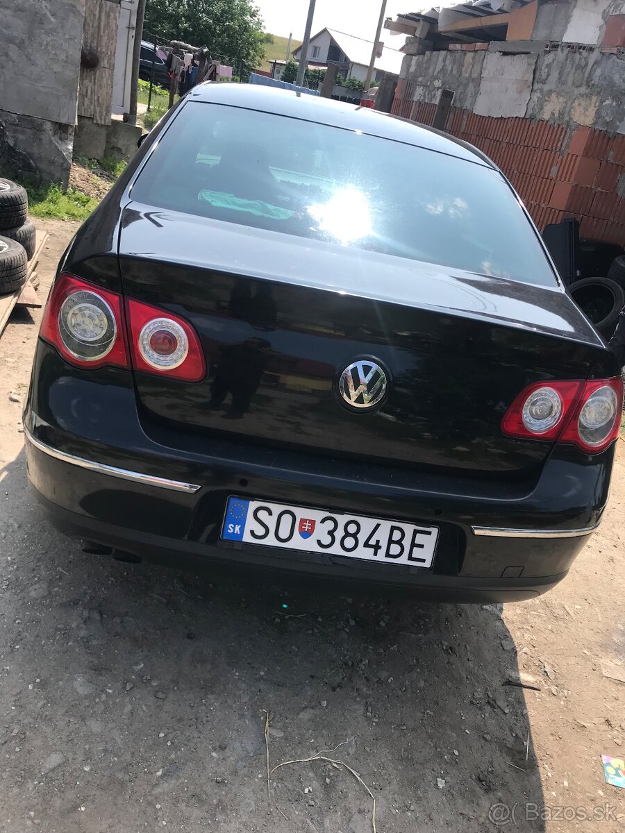 Zadný kufor Passat b6