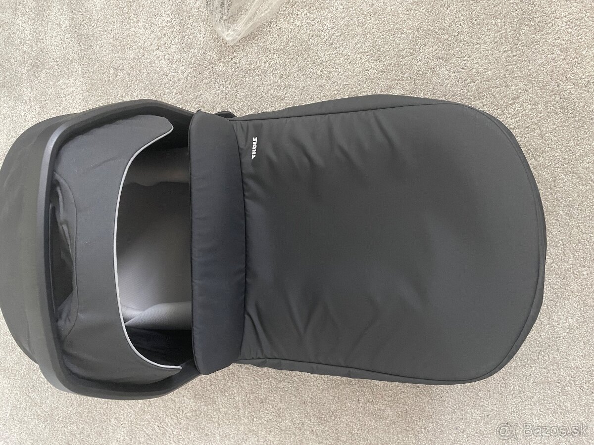 Vanička/korba na Thule Urban Glide 3/4 Čierna