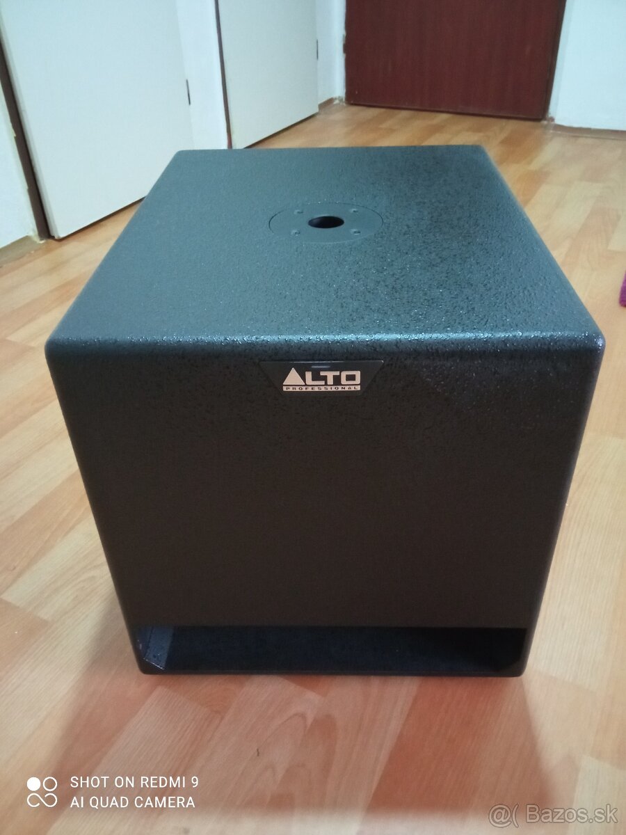 Alto Professional TX 212S Aktívny subwoofer