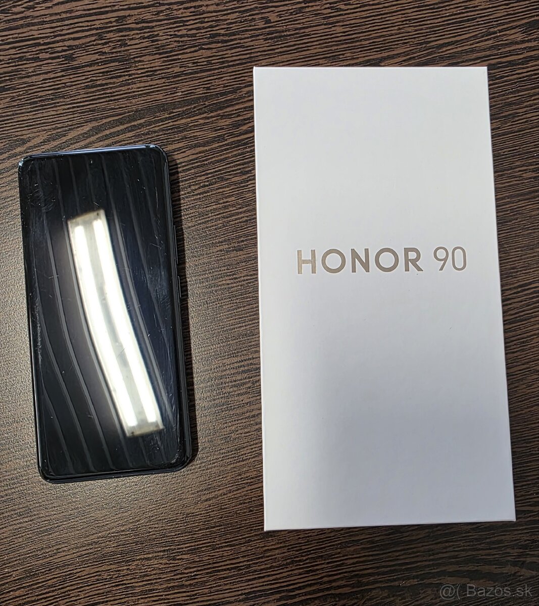 Honor 90