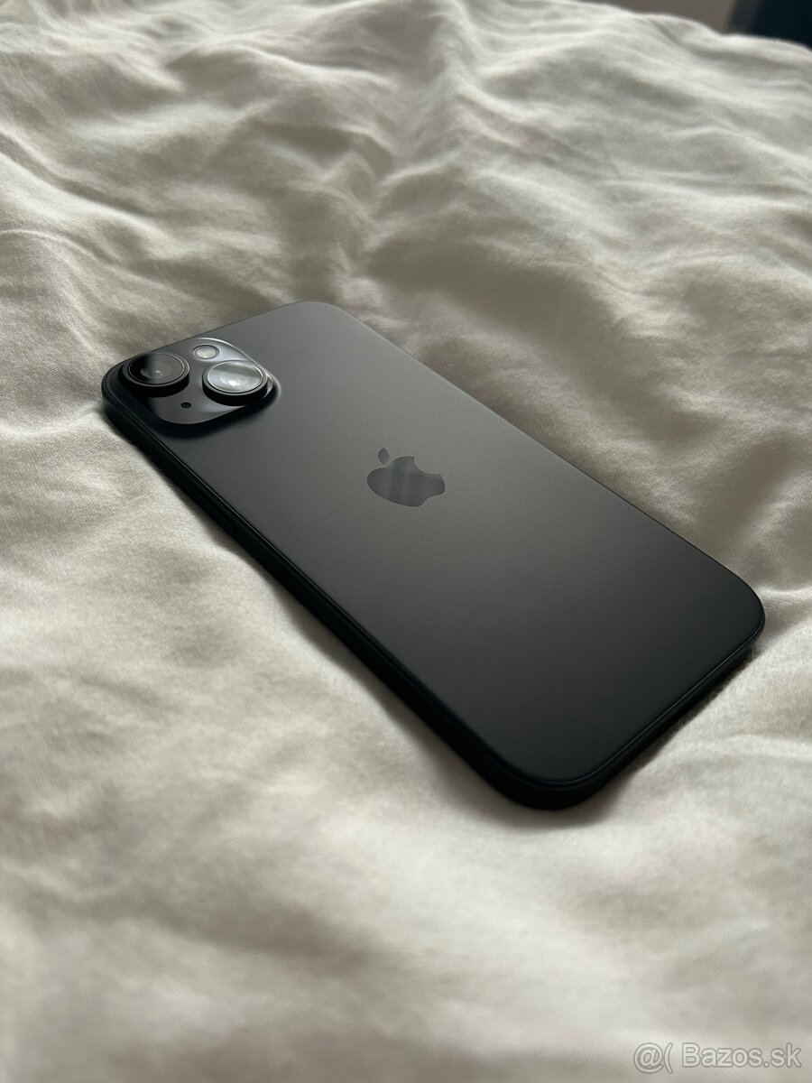 Predam iPhone 15 125GB – 94 % bateria, obal + novy kabel