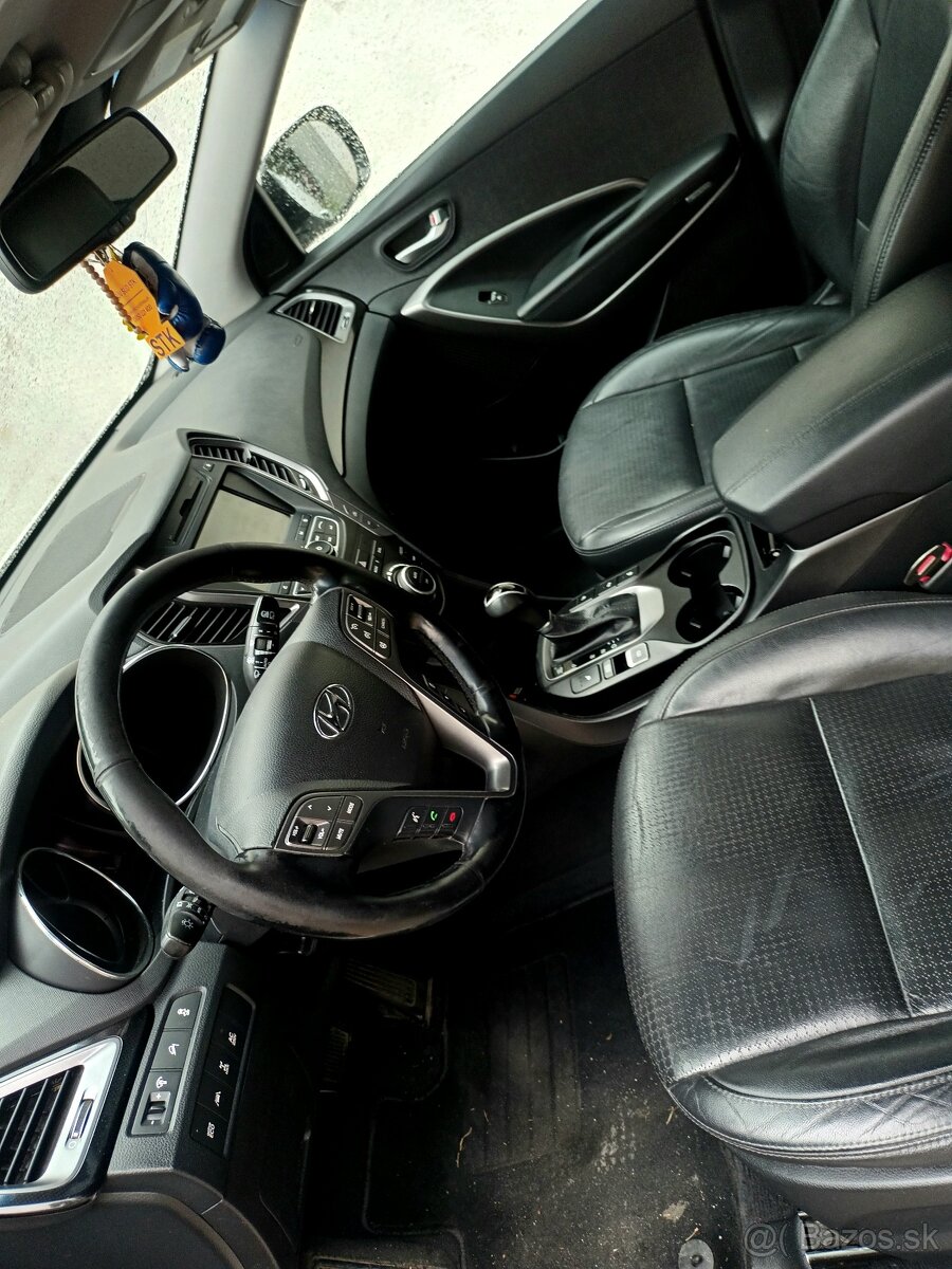 predám hyundai santa fe