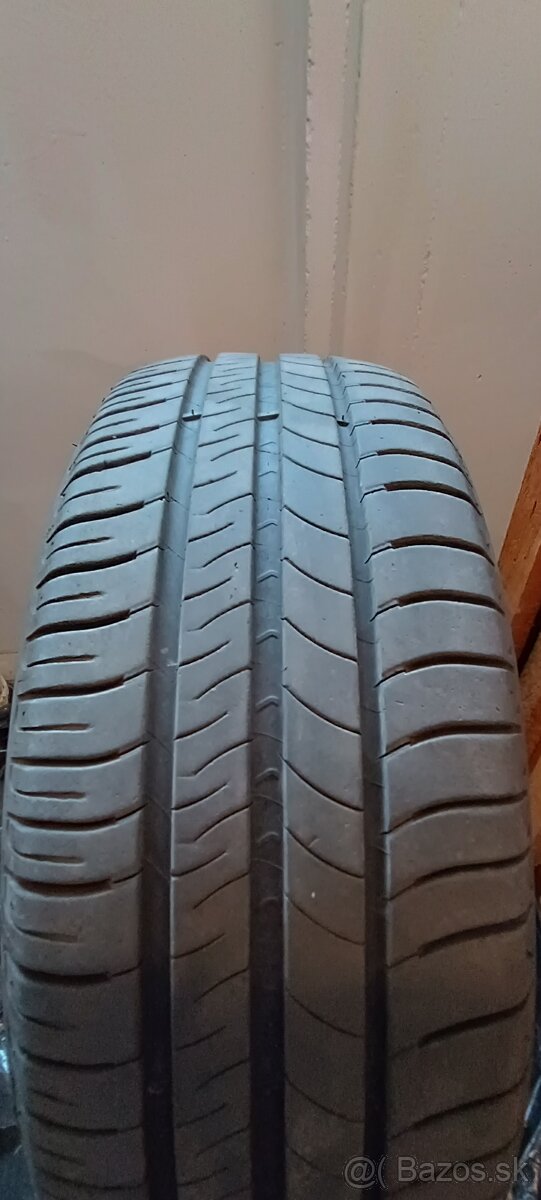 Pneu Michelin 195/55 R16 letné