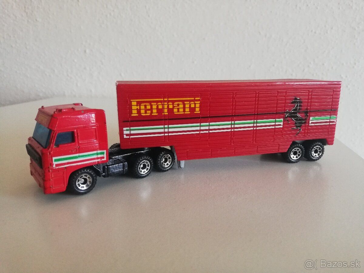 Model Matchbox Convoy CY-24 - DAF 3300 Space Cab - Ferrari