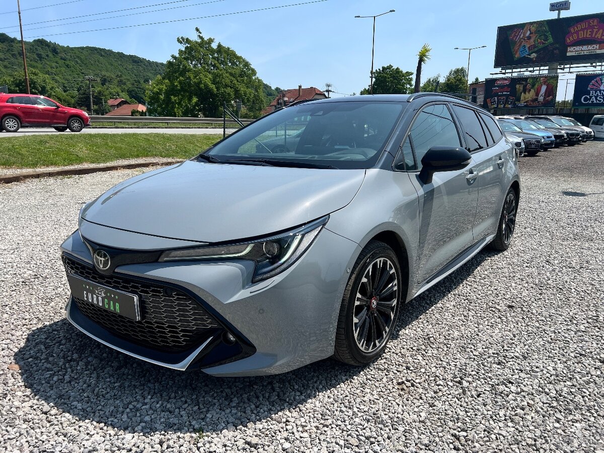 Toyota Corolla Combi Corrola 1,8 hybrid GR SPORT v záruke