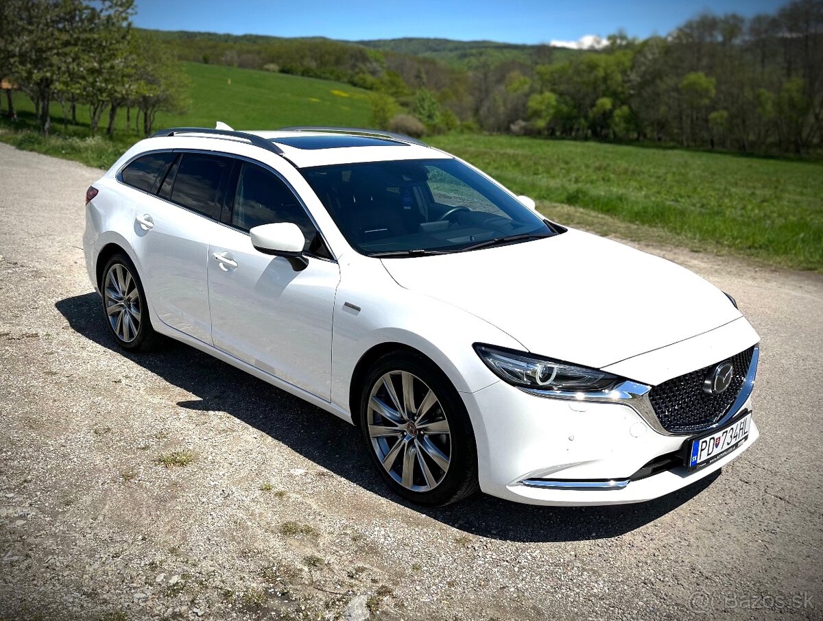 Mazda 6 2.5 Wagon 100th Anniversary.