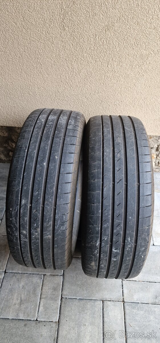 235/60 R18 Goodyear