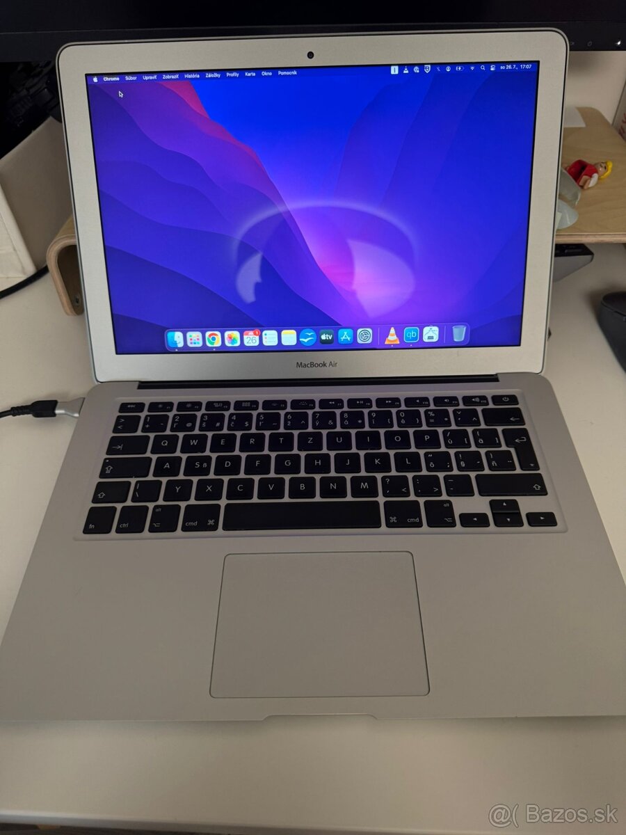 Macbook Air 13 (Early 2015)