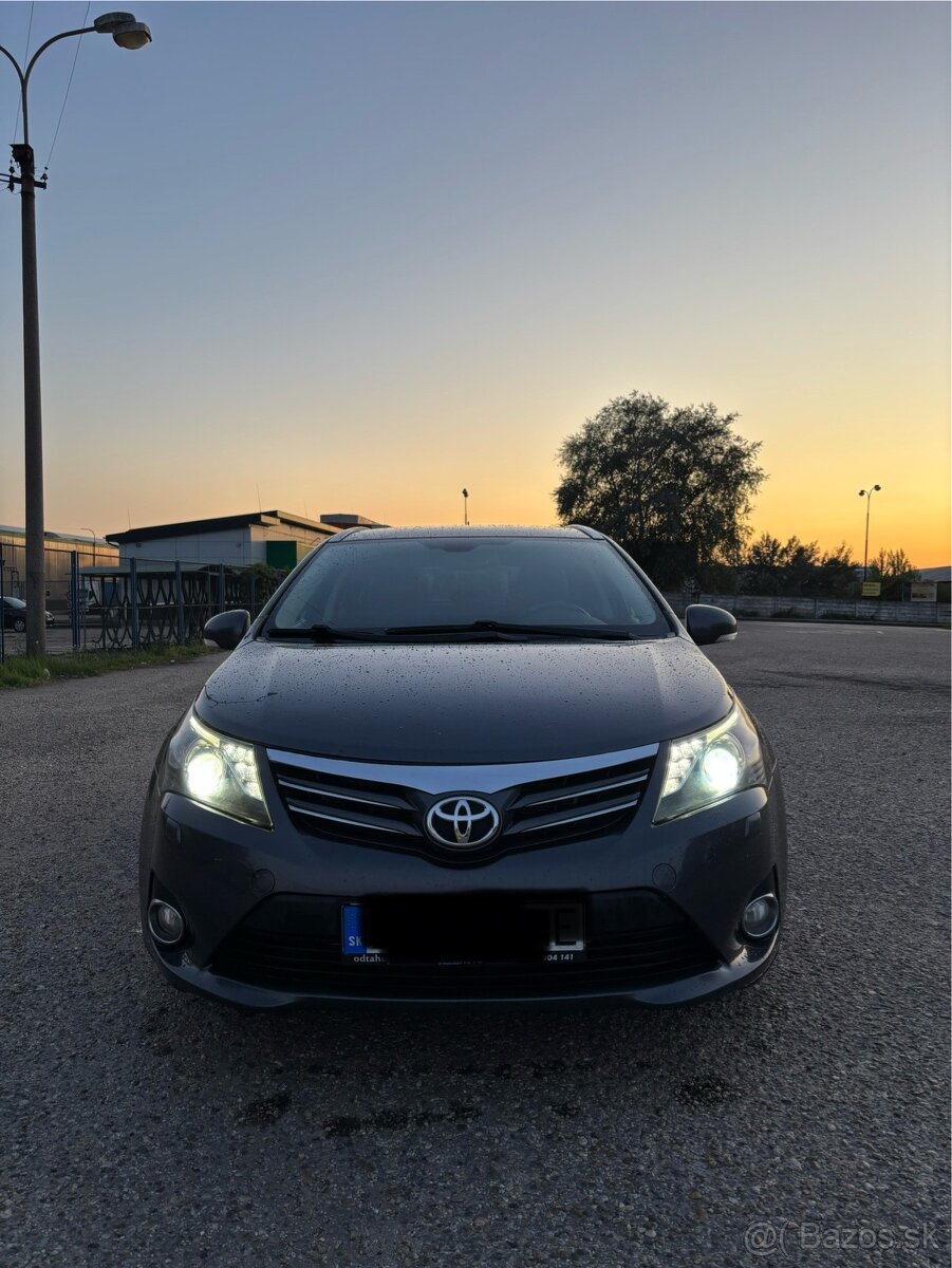 Toyota avensis kombi