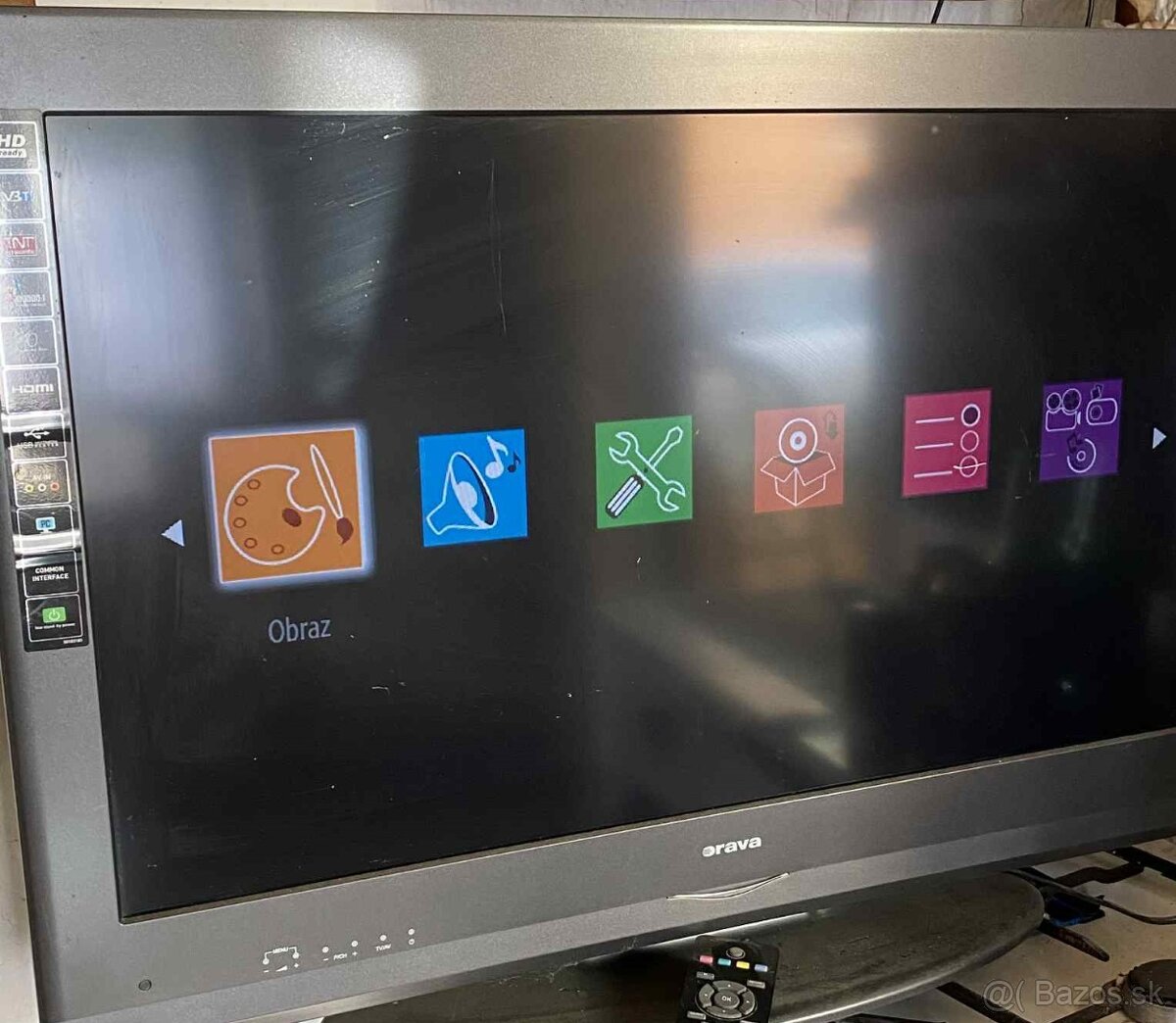 Televízor Orava