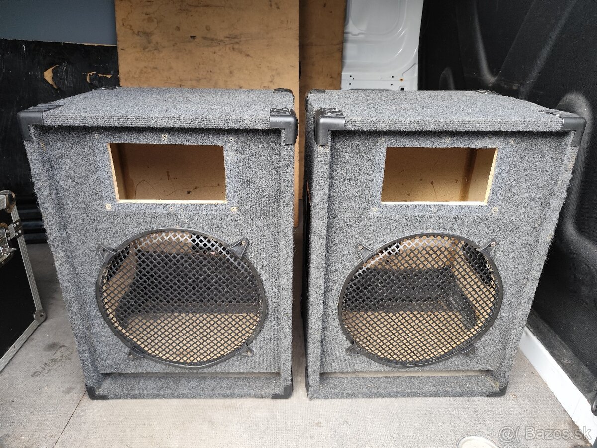 Skelety na 15"+výška, 2 kusy